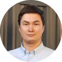 Иван Иванов